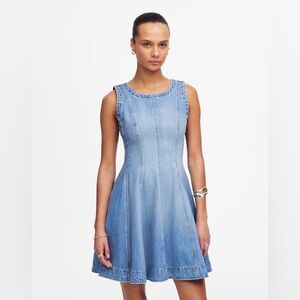 Madewell NWT Circle Mini Dress: Airy Denim Edition Size Medium in Ashbury Wash